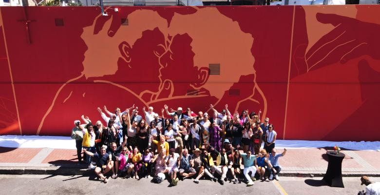 Mural 'Embracing Openness' in Cape Town