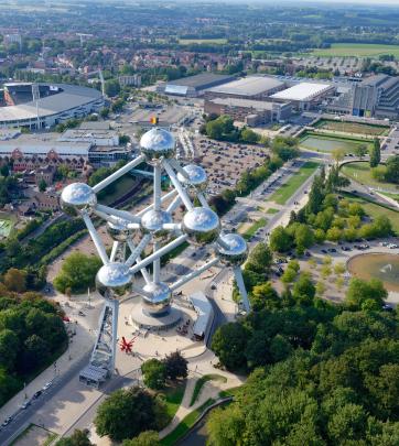 Atomium view